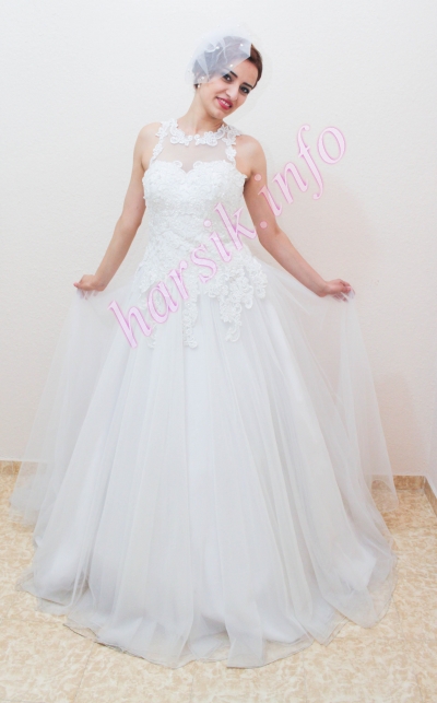 Wedding dress 371146040