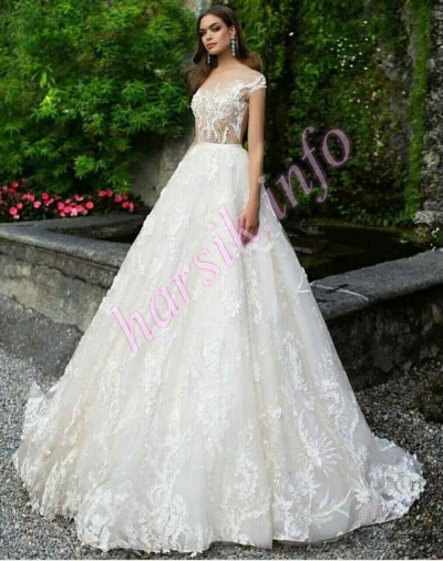 Wedding dress 680723355