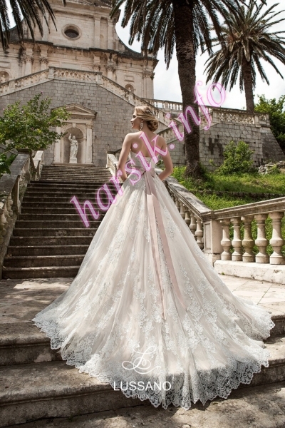 Свадебное платье 136370571