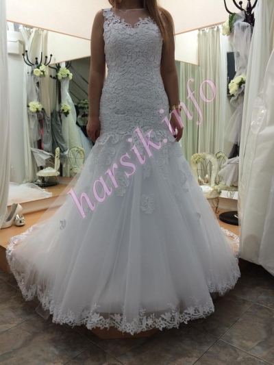 Wedding dress 527387379