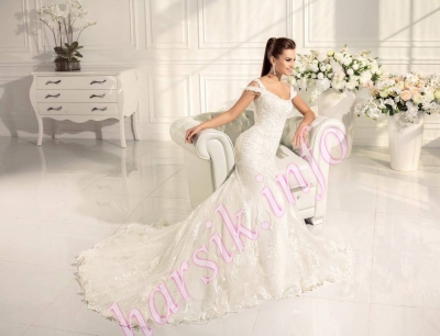 Wedding dress 476842435