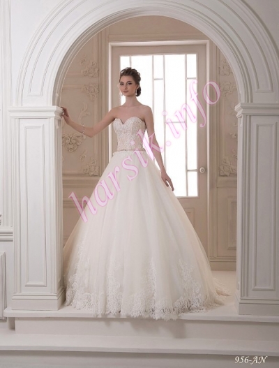 Wedding dress 704876049