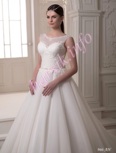 Wedding dress 98980558