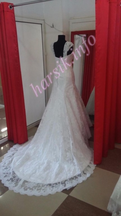 Wedding dress 233841271