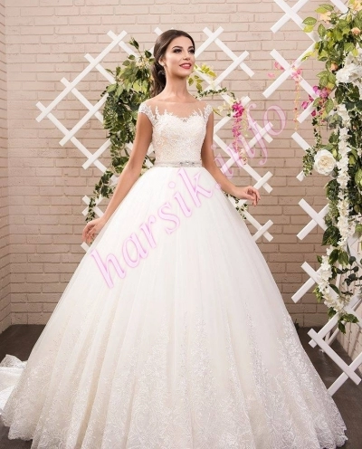 Wedding dress 348519196