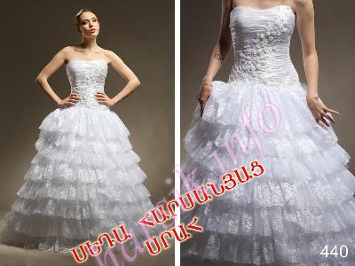Wedding dress 66990734