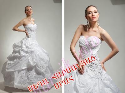 Wedding dress 698137990