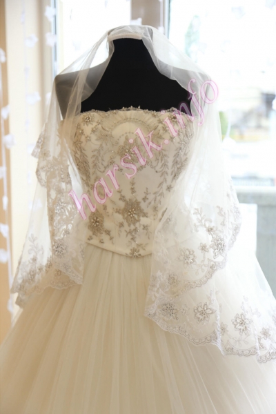 Wedding dress 222161835