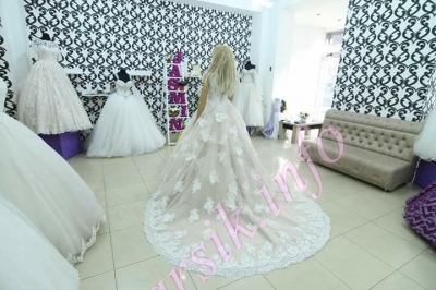 Wedding dress 46282521