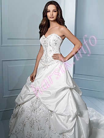 Wedding dress 250255415