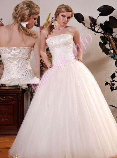 Wedding dress 430646771