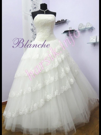 Wedding dress 813391464