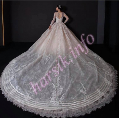 Wedding dress 160540694
