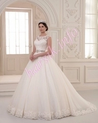 Wedding dress 468193774
