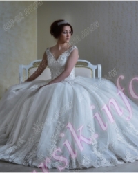 Wedding dress 458926547